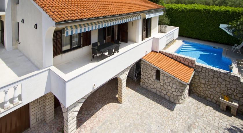 Villa Kovach Krk Town Room photo